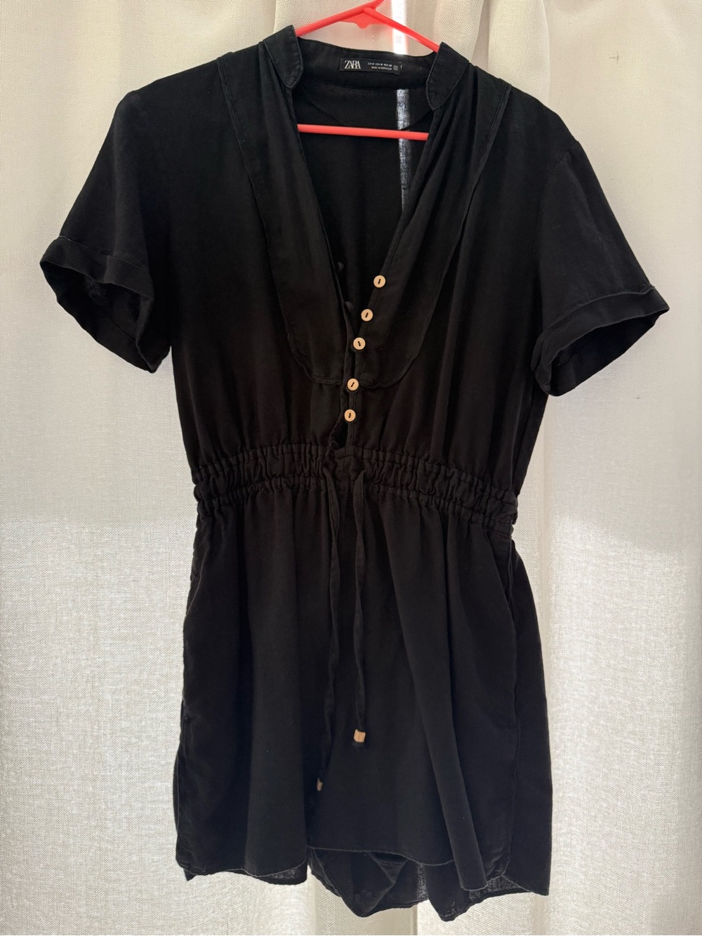 Zara black top label